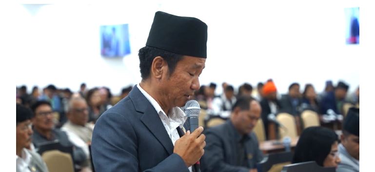 सीमाका विषयमा जवाफ दिन प्रधानमन्त्रीलाई रुलिङ गरियोस् : हर्क साम्पाङ